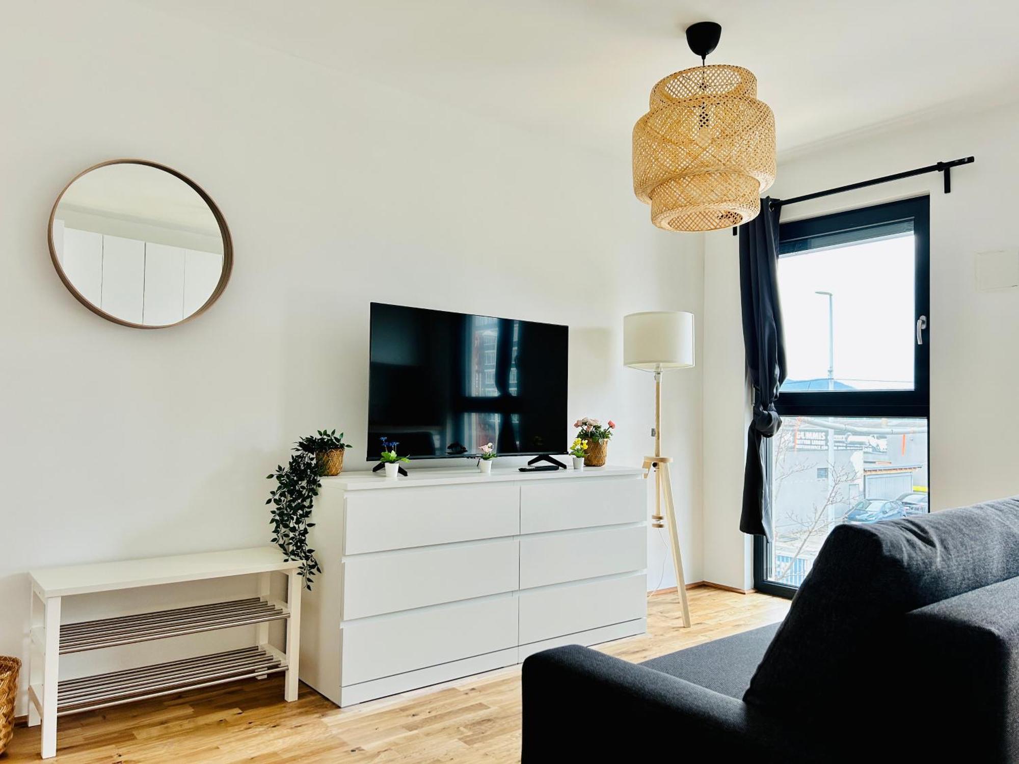 Modern Apartment With Balcony & Free Parking - Nearby Metro Vienna Exterior photo