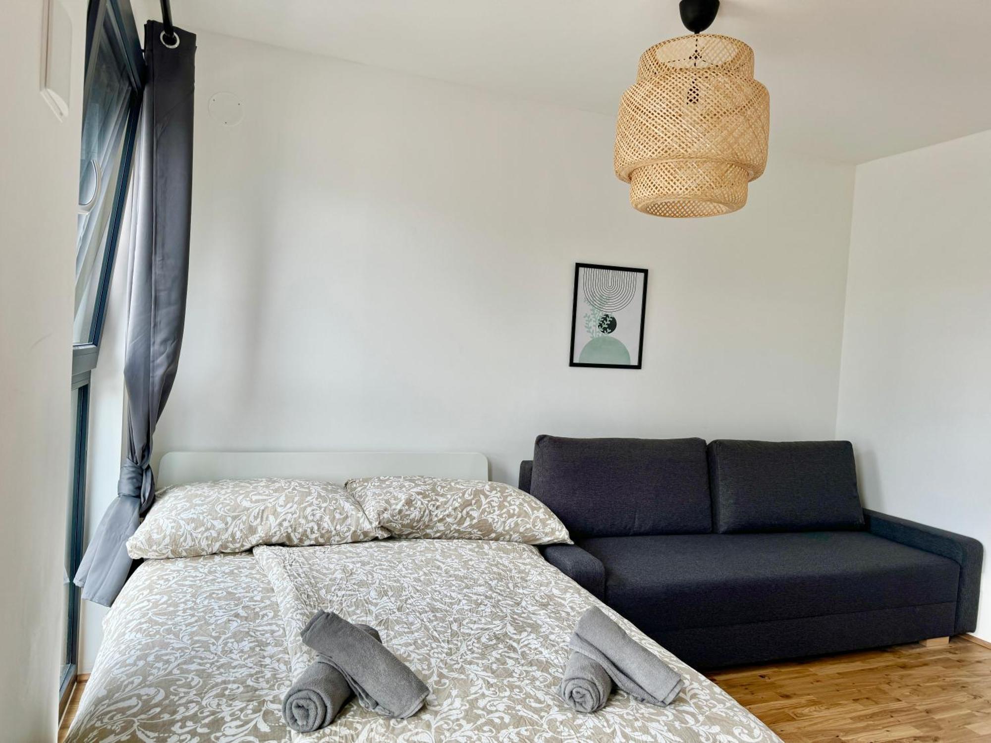 Modern Apartment With Balcony & Free Parking - Nearby Metro Vienna Exterior photo