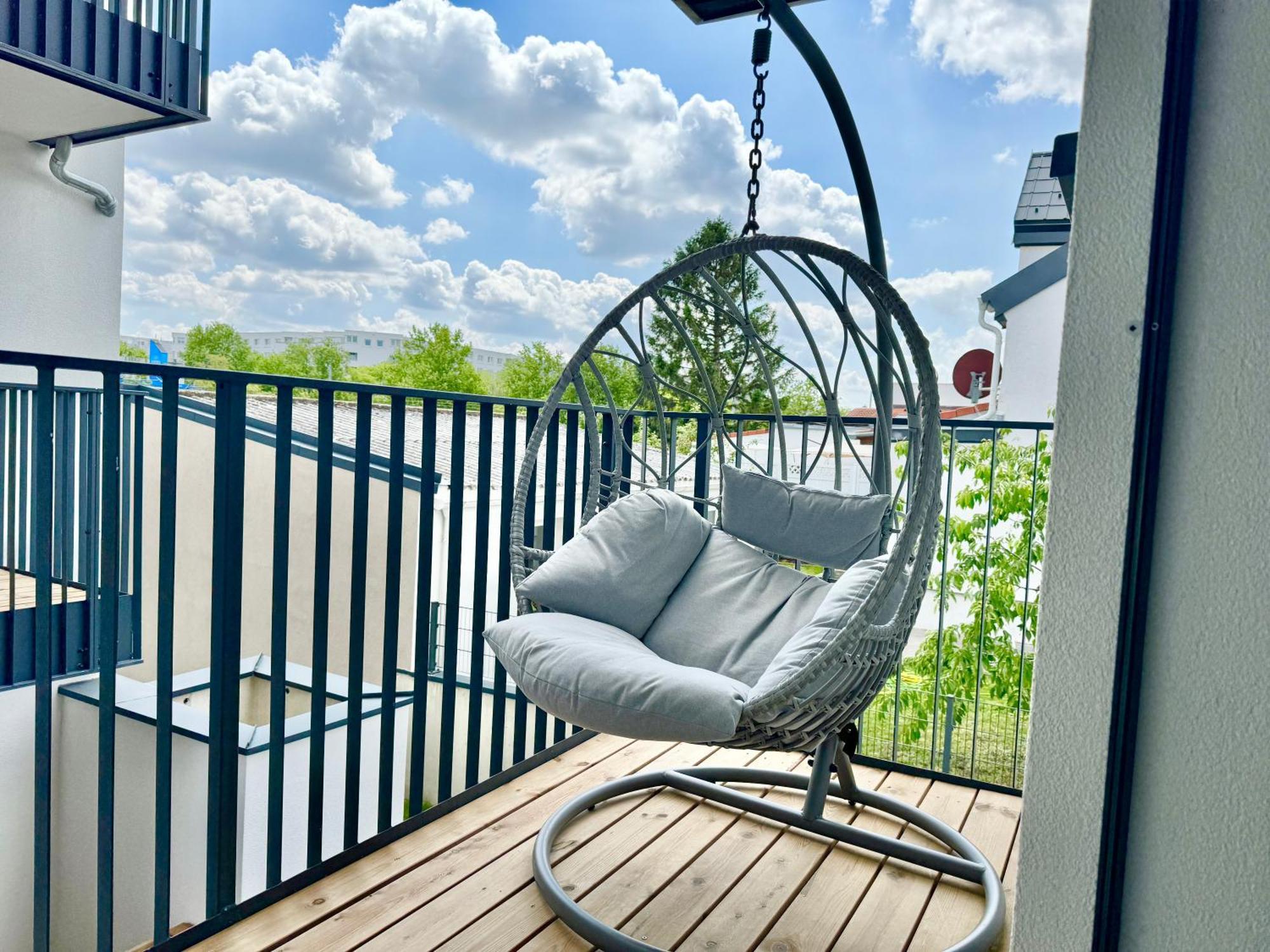 Modern Apartment With Balcony & Free Parking - Nearby Metro Vienna Exterior photo